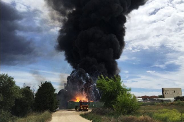 At least 30 injured in warehouse blast in south of Madrid