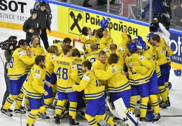 Sweden win ice hockey world title in dramatic fashion