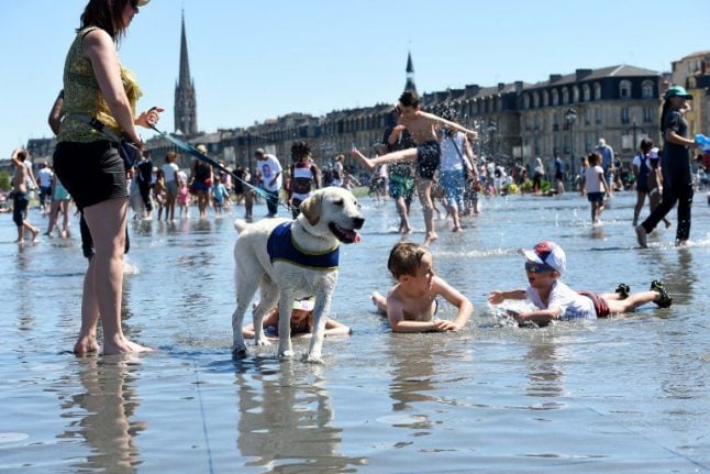 France set for an early summer scorcher with temperatures to top 30C