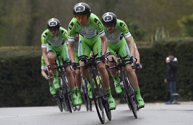 Italian cycling team given 30-day doping ban