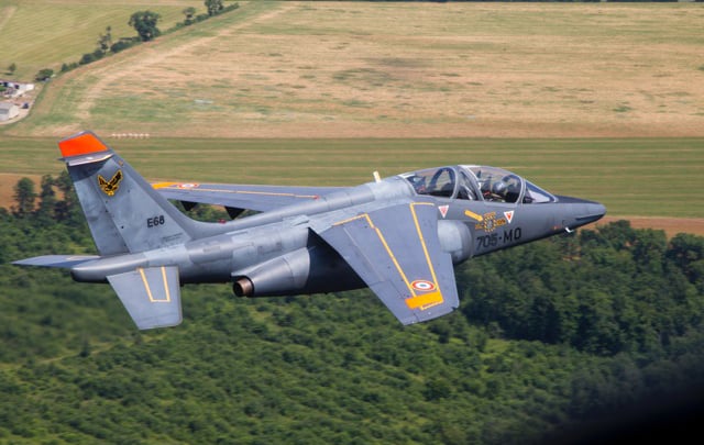 French air force chief under fire for taking fighter jet for weekend trips to Provence