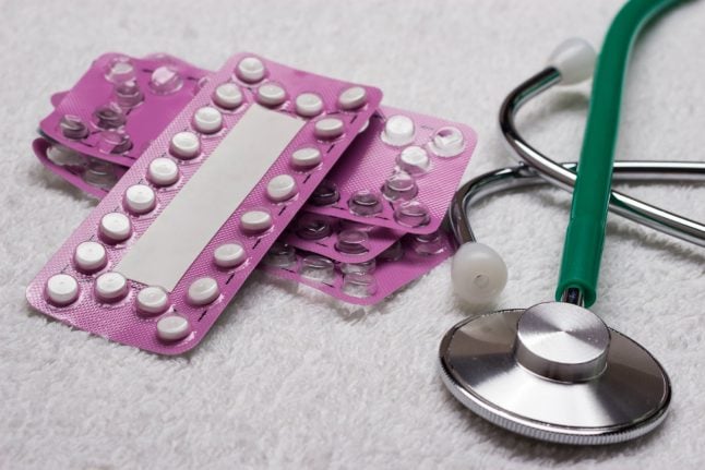 Norway youth parties want free prescription contraceptives for under-16s