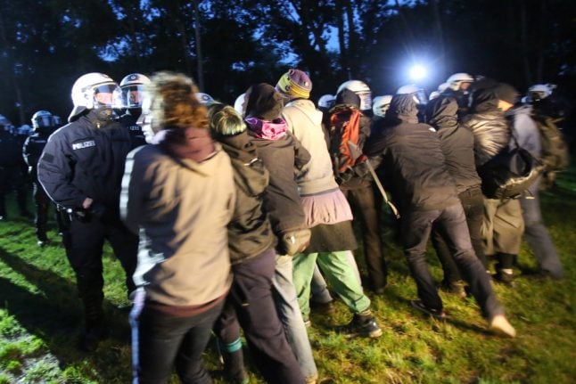 'Several injured' as police clash with G20 protesters at disputed campsite