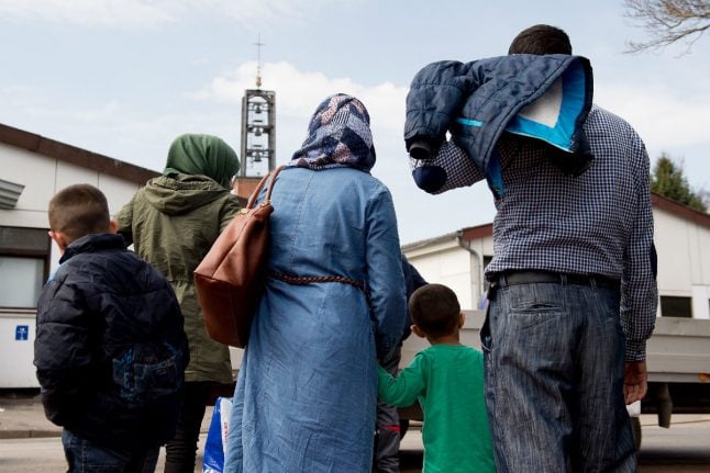 Majority of Germans oppose refugees reuniting with their families: survey