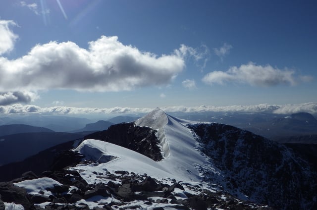 Sweden's highest mountain grew by more than a metre this year