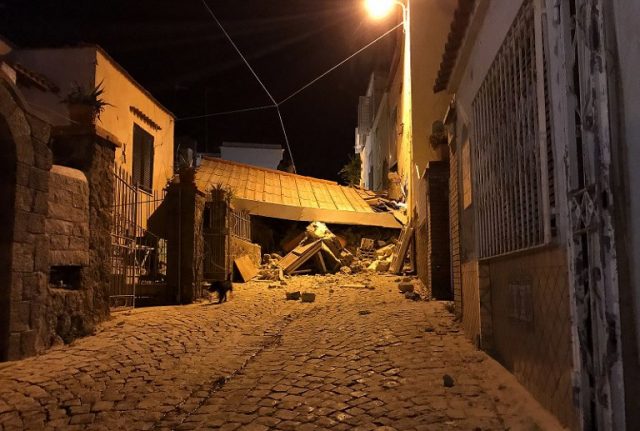 Two die in earthquake near southern Italian island