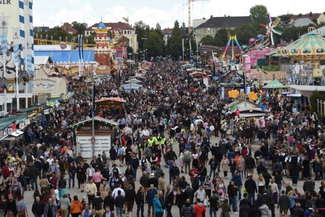 Oktoberfest 2017: World's biggest beer festival opens in Munich