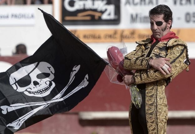 Pirate bullfighter provokes a storm with Franco-era flag