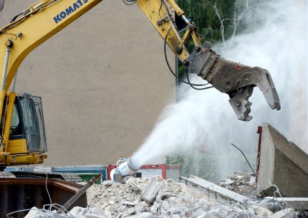 Illegal demolition of historic Munich building angers city mayor