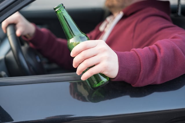 Swiss drink driver drives to police station...whilst drunk
