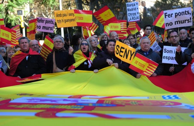Anti-independence Catalans keep low profile but could be 'silent majority'