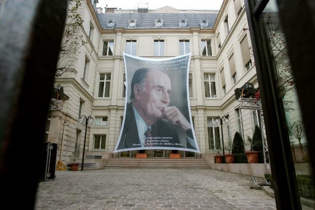 French Socialists forced to sell off Paris HQ after election debacles