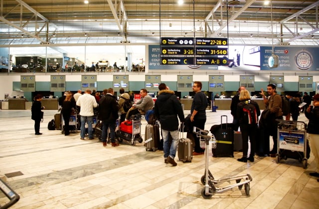 German detained at Swedish airport after police mistake food for explosive