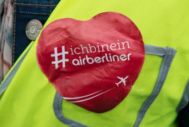 Auf Wiedersehen, jet: last flight for insolvent Air Berlin to land in capital on Friday