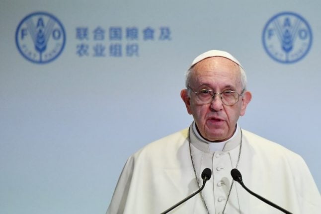 Pope urges world to tackle migration crisis with 'love'