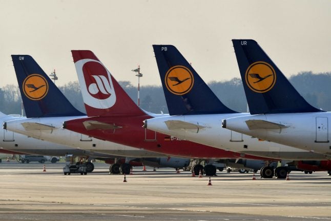 Lufthansa buys up lion's share of Air Berlin's planes