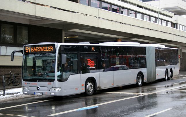 15 injured after 4 buses collide in Hamburg