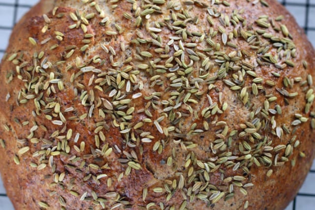 Recipe: How to make Swedish spelt bread with fennel seeds