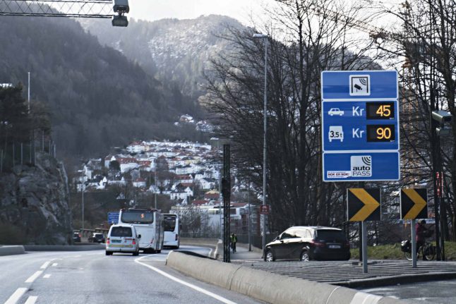 Norwegian city considers 500 percent toll raise to combat pollution