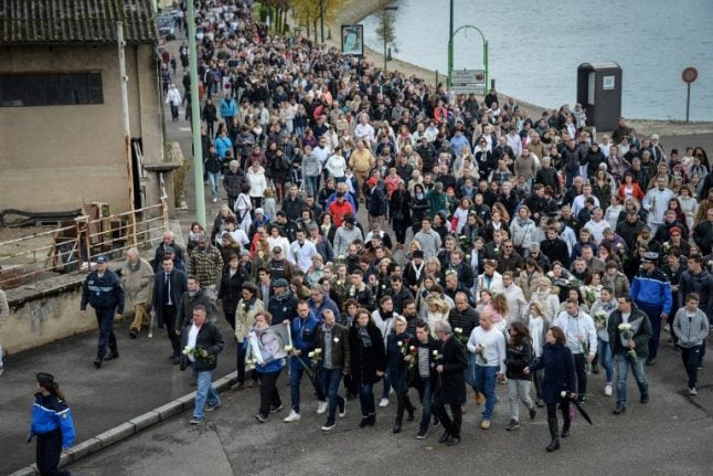 Thousands march for murdered French jogger