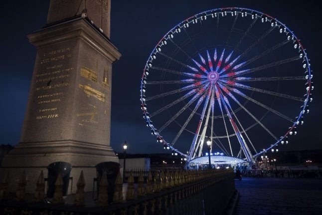 After cancelling Christmas market now Paris wants to pull down its big wheel