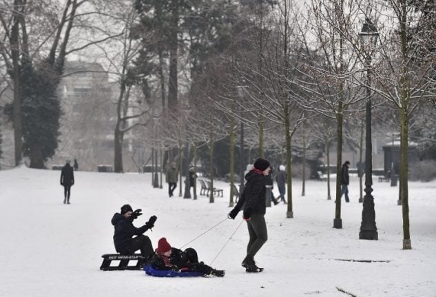 Here comes the snow: 50 departments in France placed on alert