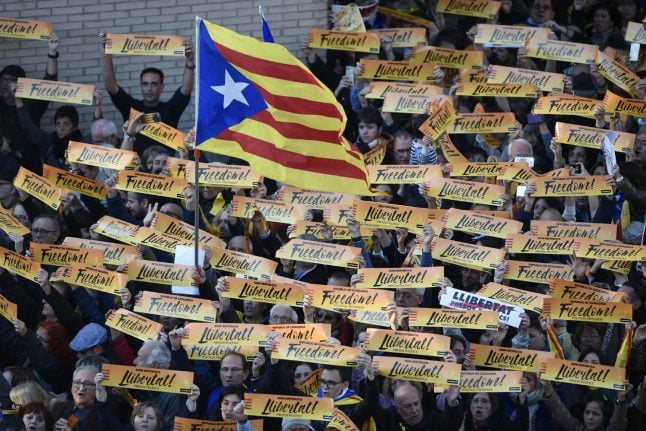 Mass protest in Barcelona demands freedom for Catalan leaders
