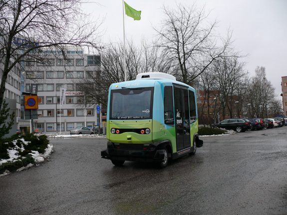Stockholm gets Scandinavia's first driverless buses on public road