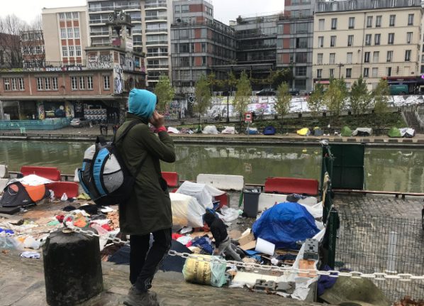 No Christmas cheer for migrants in tents on banks of Paris canal