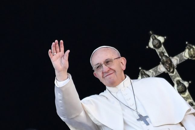Pope calls for peace in Jerusalem in Christmas message
