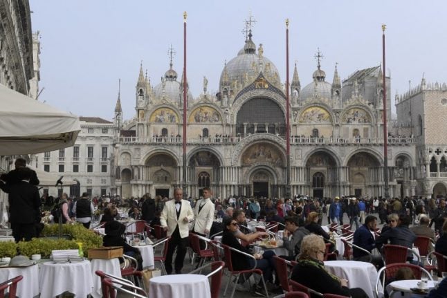 Venice restaurant that overcharged tourists fined more than €10,000