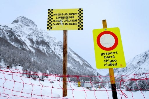 Heavy snow cuts off Zermatt once again, other villages evacuated
