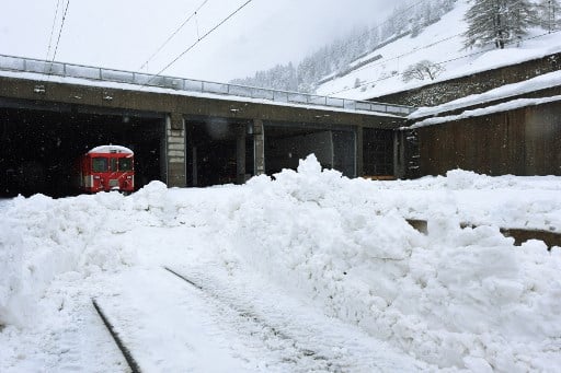 IN PICS: Swiss ski resorts deal with aftermath of heavy snow