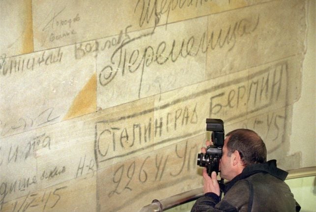 ‘Preserving voices’: Berlin woman revives Red Army ghosts in Reichstag graffiti