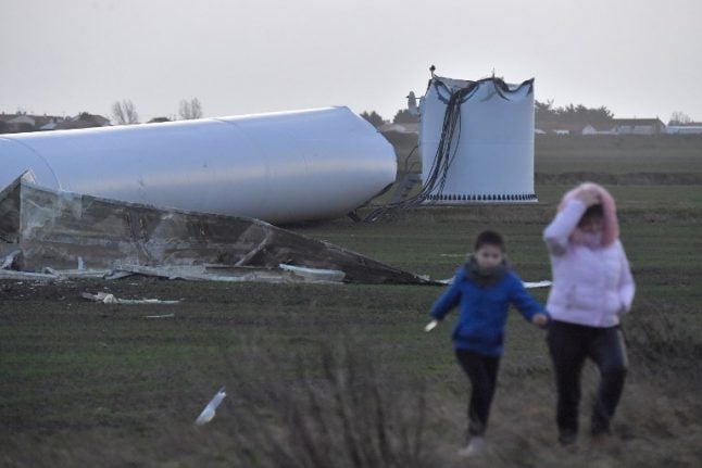 Wind turbine blown down... by the wind in western France