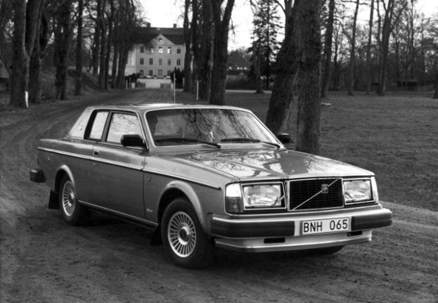 David Bowie’s luxury Volvo sells for record price
