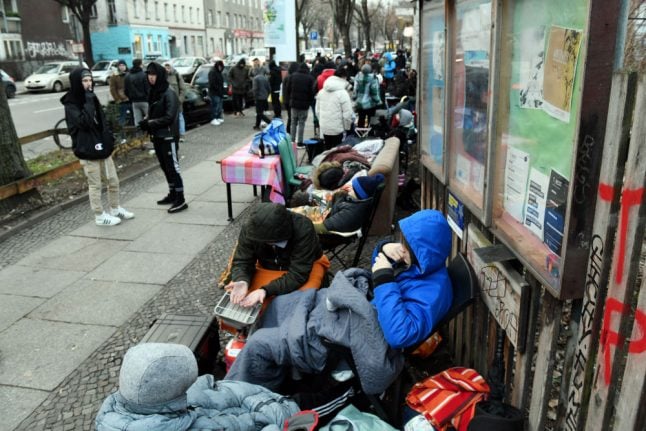 Shoe-Bahn: Berliners queue for sneaker with sewn-in annual transit ticket