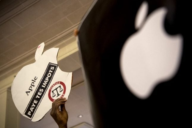Apple sues French tax activists who occupied Paris store