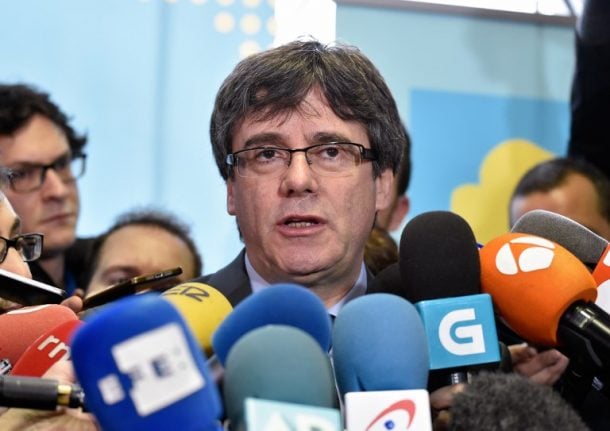 Court pressures fugitive Catalan leader to return to Spain