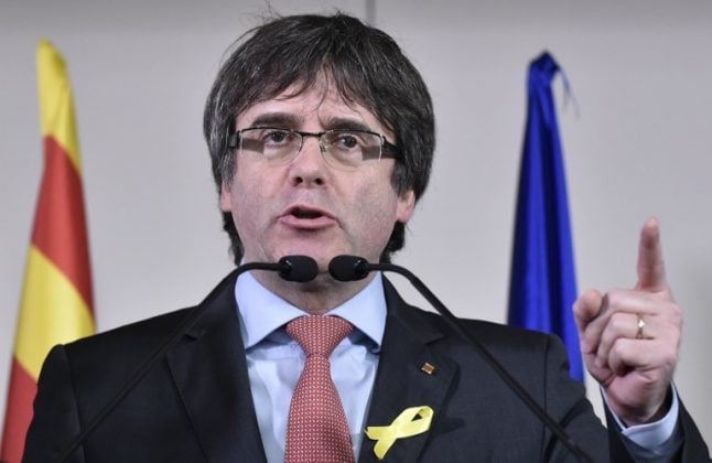 Pro-separatist Catalan parties back ex-leader for top job