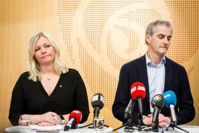Deputy leader suspended as Norway opposition crisis continues