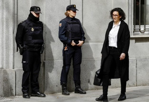 Leading Catalan separatist walks free on bail