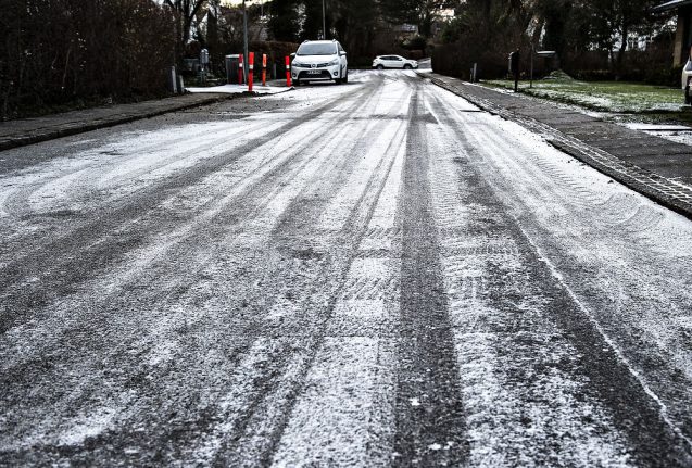 Icy Danish roads lead the way into mild winter weekend