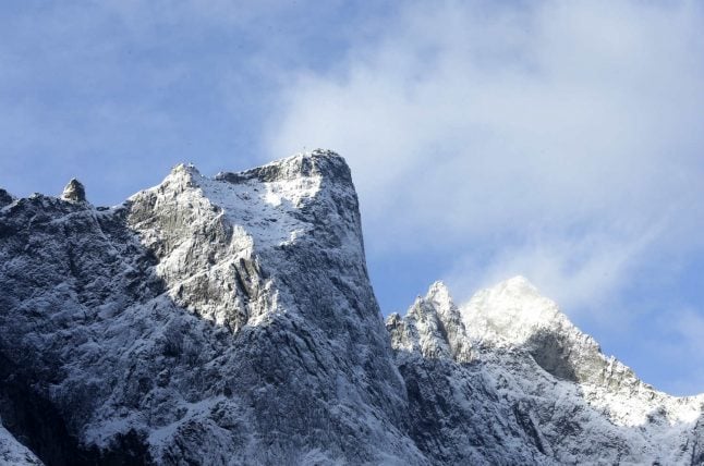 Spanish extreme sportsman becomes first to ski down Norway's Troll Wall