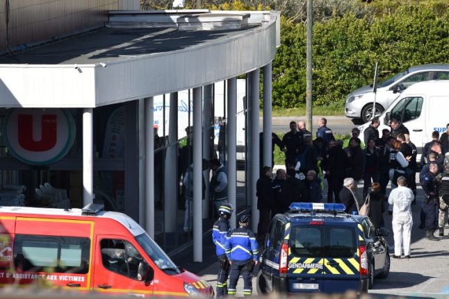Three dead after jihadist goes on shooting rampage in southern France