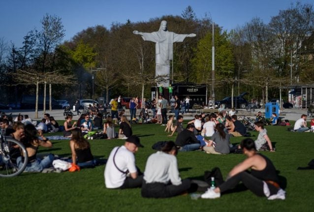 Summer in April: parts of Switzerland see record temperatures