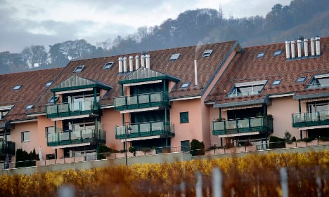 Swiss rental crisis: Zurich apartment owner demands 27,000-franc deposit