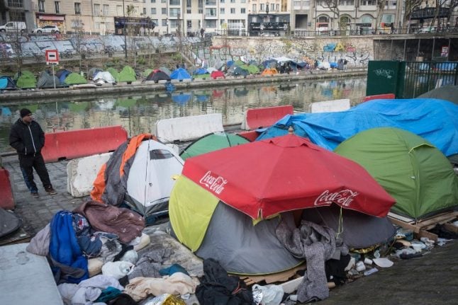 Paris calls for urgent help to house city's 2,000 canal migrants