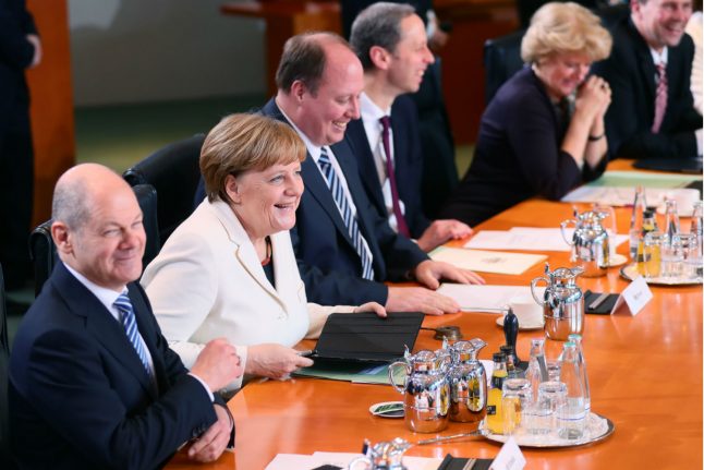 Do you know Merkel's cabinet better than the Germans?