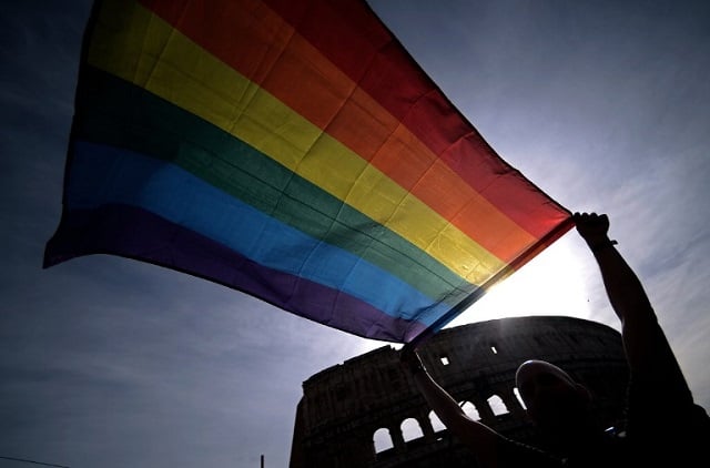 Children of same-sex couples officially recognized in a first for Italy